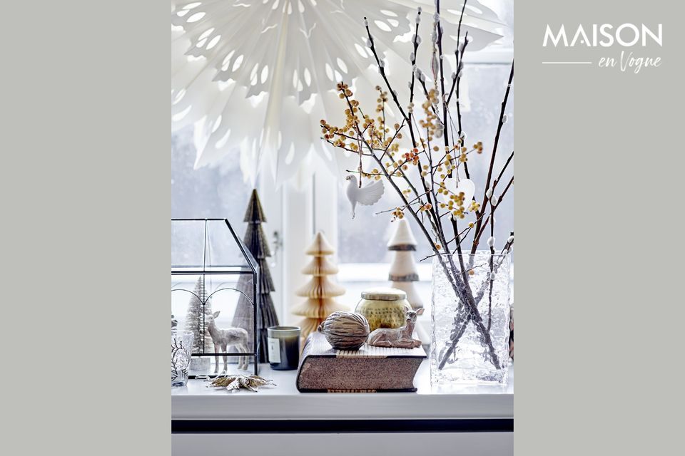 Un albero di design del marchio danese Bloomingville