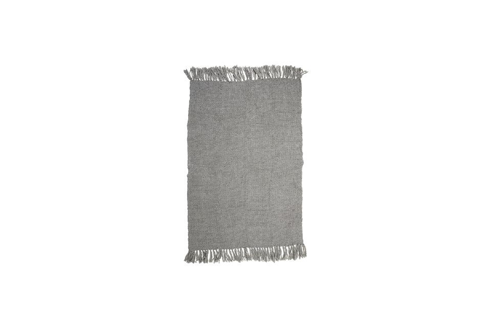 Mettetevi comodi con questo lancio grigio o semplicemente scegliete di metterlo sul vostro divano