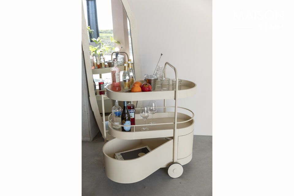 Eleganza e funzionalità in acciaio beige.