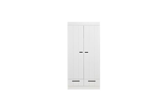 Collegare l'armadio in legno bianco