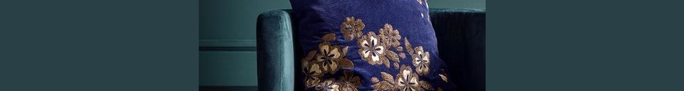 Materiali prima di tutto Cuscino copri cuscino Velvet Flower con ricamo