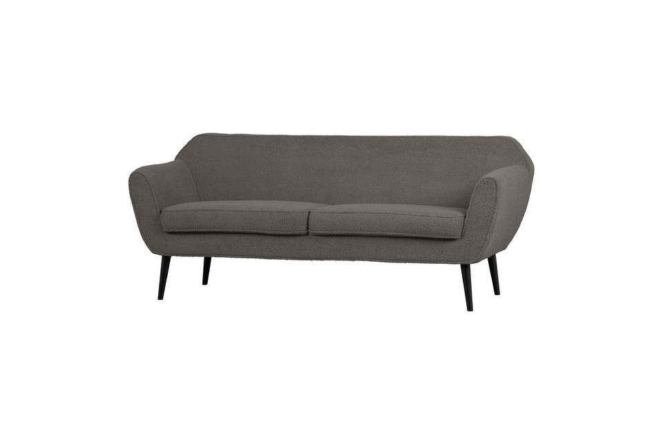 Questo lussuoso divano dal design pulito vi offre una seduta confortevole