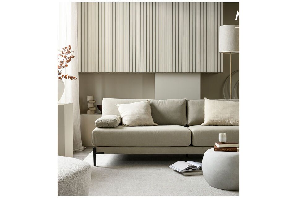 Semplice, comodo ed elegante: il divano neutro e di tendenza dei vostri sogni.