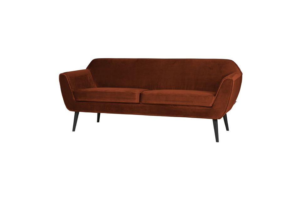 Questo elegante divano a 3 posti in velluto color oro Terracotta è il tocco finale per i vostri