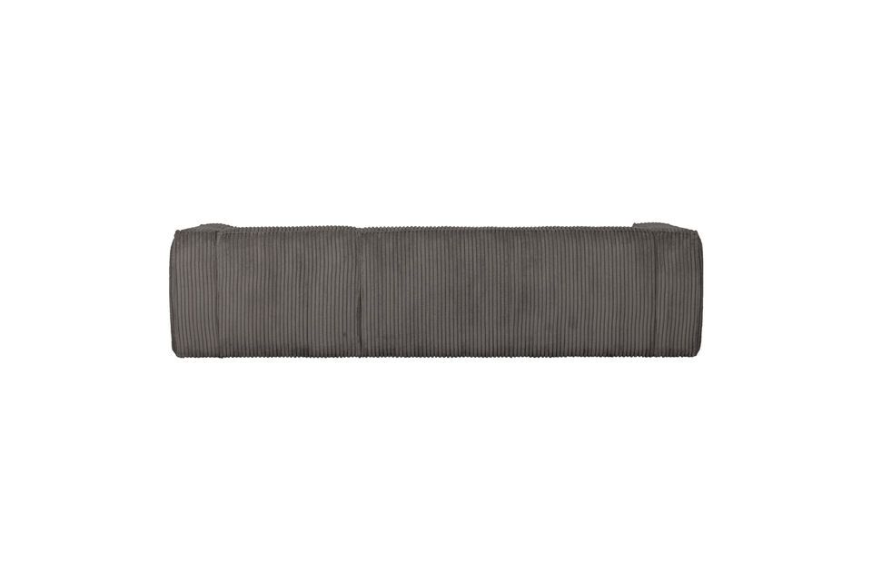 Il design a coste grigio scuro conferisce al divano un aspetto lussuoso che valorizzerà i vostri