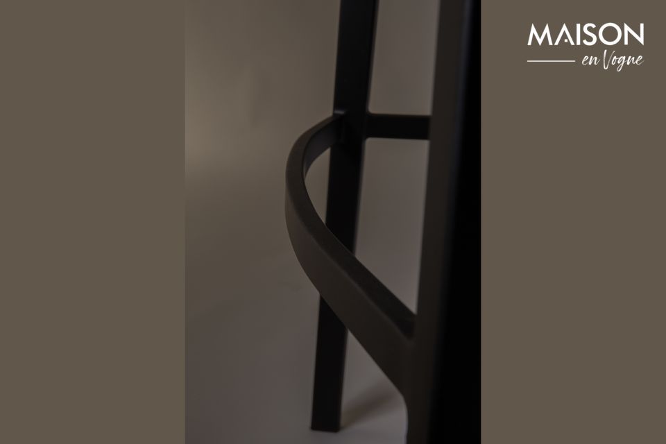 Si integra armoniosamente con la vostra cucina americana, mini-bar interno o da giardino