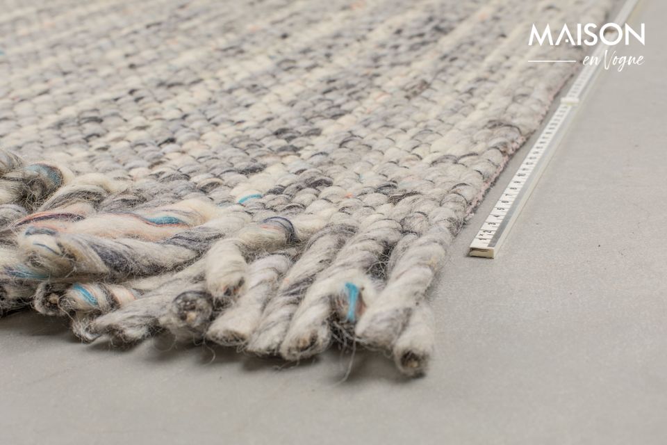 Un tappeto che unisce design artigianale e look autentico