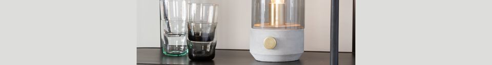 Materiali prima di tutto Kato Lampada da tavolo