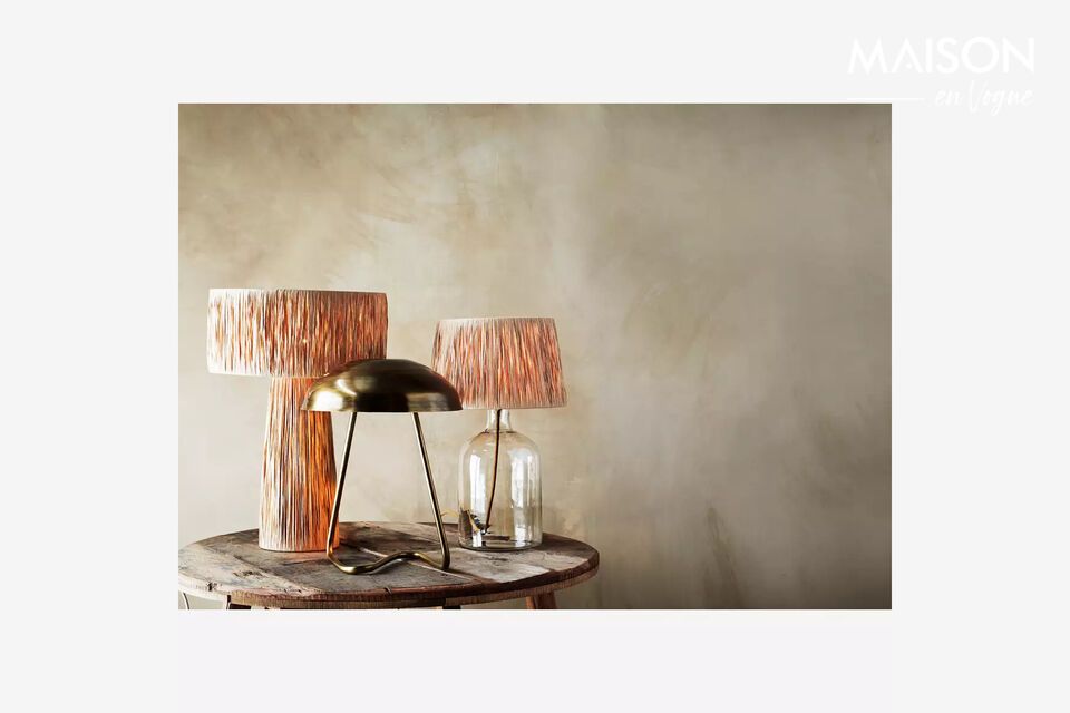 Illuminate il vostro spazio con eleganza e contemporaneità.
