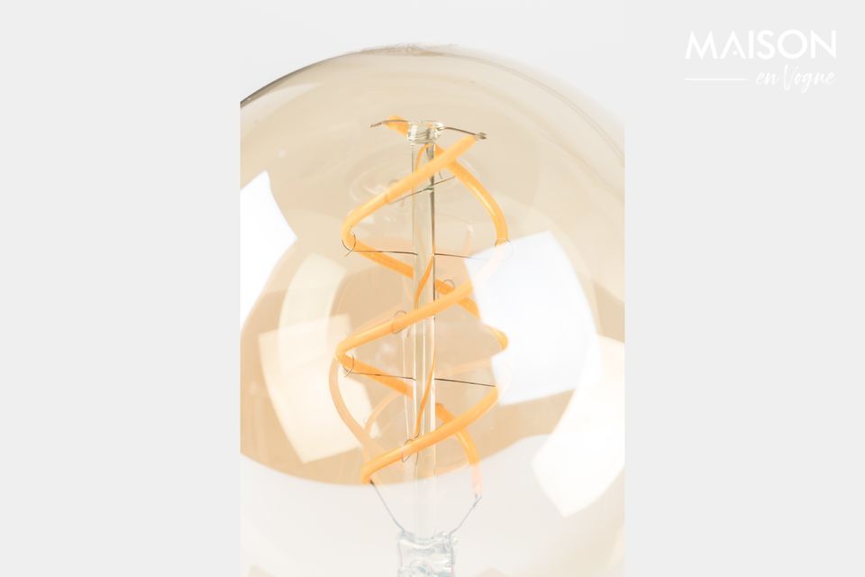 Una lampadina a risparmio energetico aggiornata