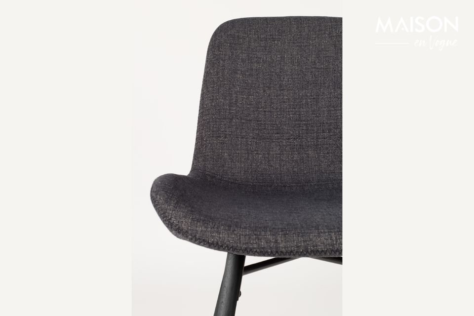 Una sedia dalla struttura solida e dal design senza tempo
