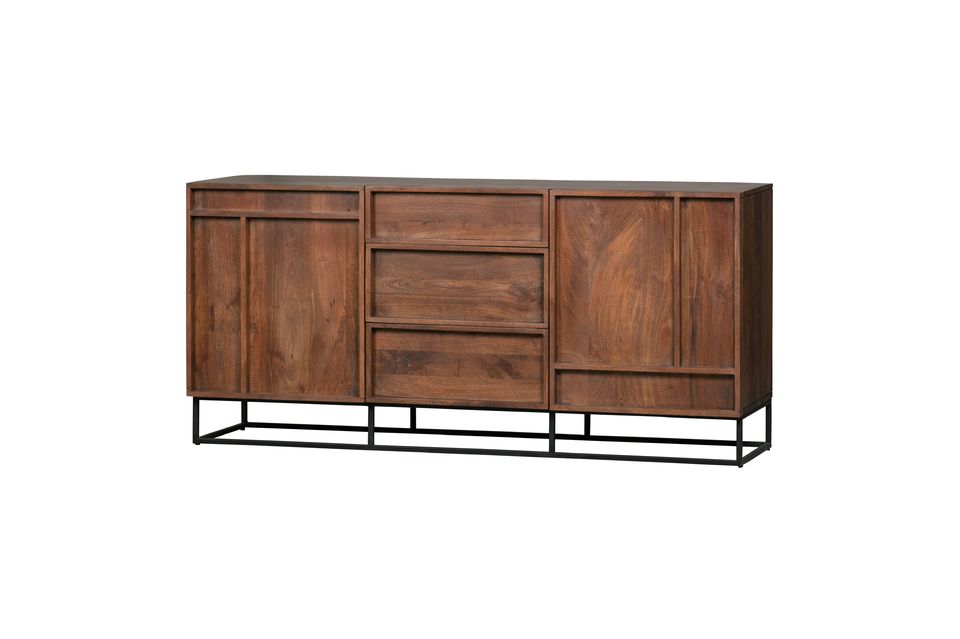 La credenza in legno di mango con finitura naturale