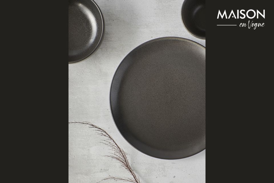 L\'eleganza del grigio scuro veste il piatto della cena Mirha Granit