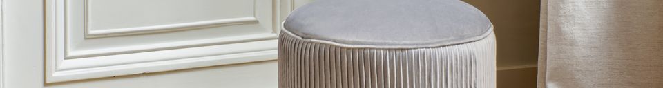 Materiali prima di tutto Muncha pouf in velluto