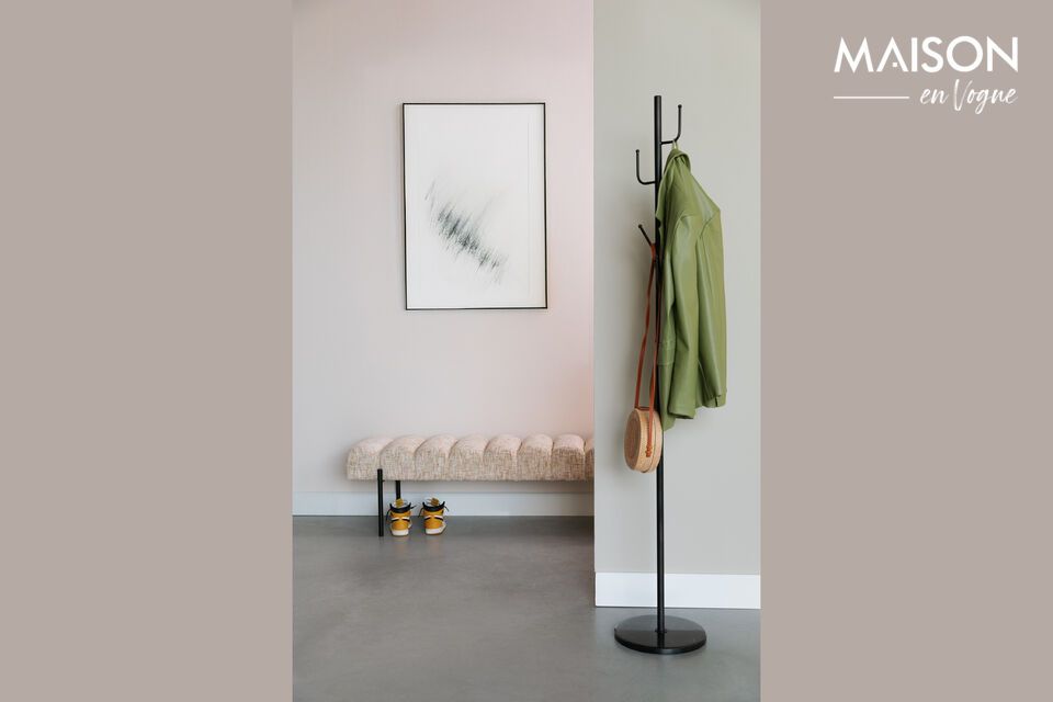 Eleganza beige per momenti condivisi.