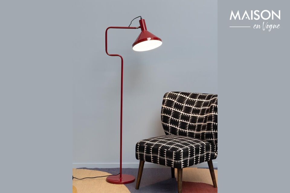 Assicuratevi eleganza e comfort con la poltrona Waka.