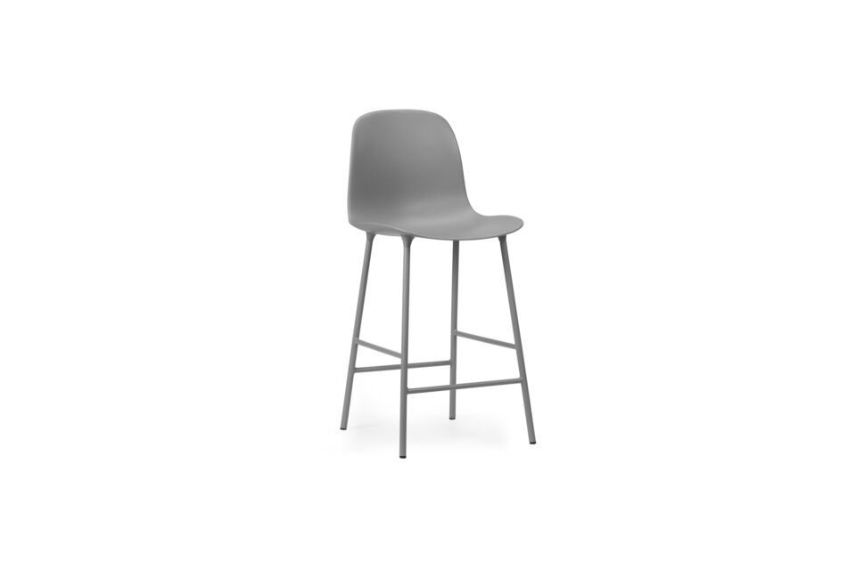 Sedia da bar in acciaio e plastica grigia 65cm Form Normann Copenhagen