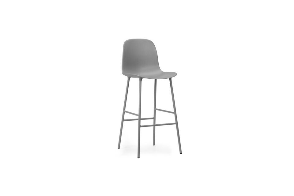 Sedia da bar in acciaio e plastica grigia 75cm Form Normann Copenhagen