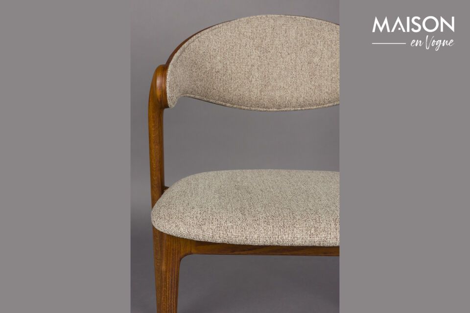 Immergetevi in un\'eleganza senza tempo con la sedia Babington in faggio massiccio beige