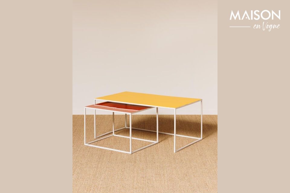 Scoprite il nostro elegante set di due tavolini da caffè