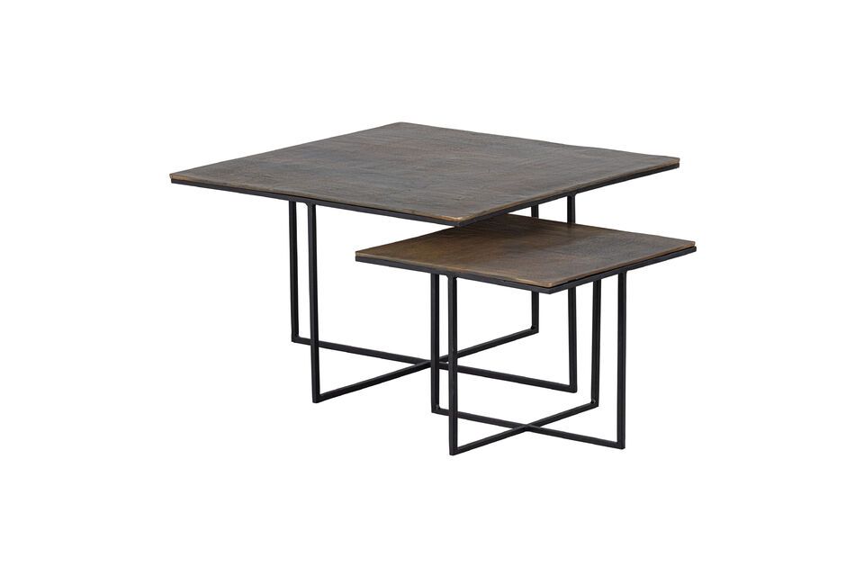 Il duo di tavolini Olan cattura e affascina con il suo design che onora l\'estrema semplicità e al
