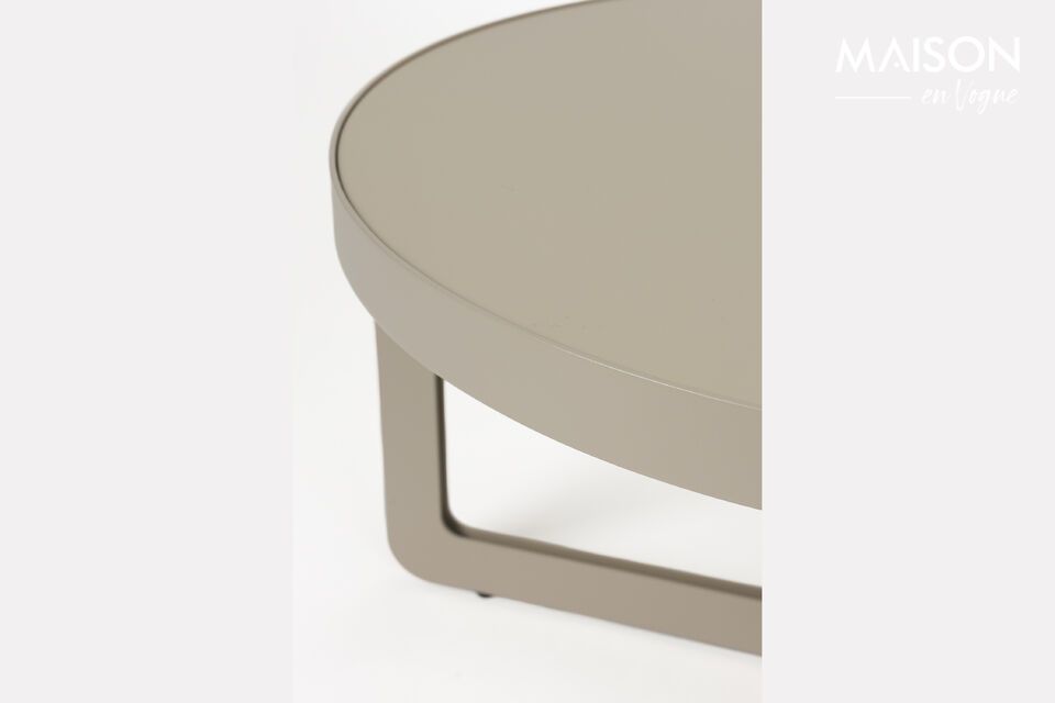 Con le sue dimensioni di 102x68x36 cm