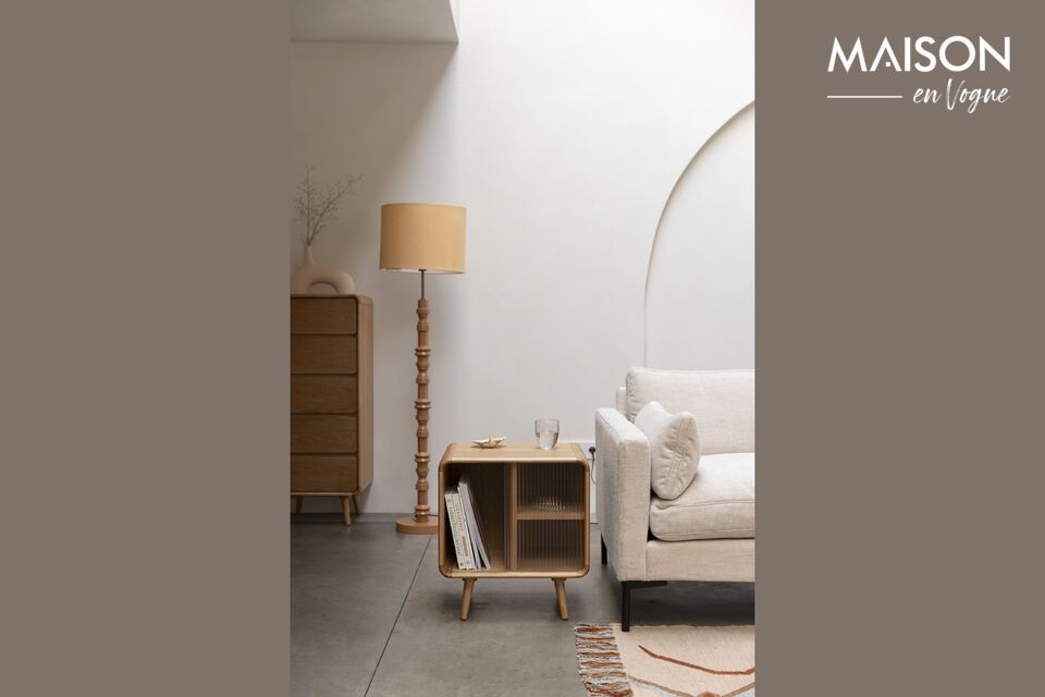 Il tavolino in legno beige Rise è un elemento essenziale in qualsiasi ambiente contemporaneo