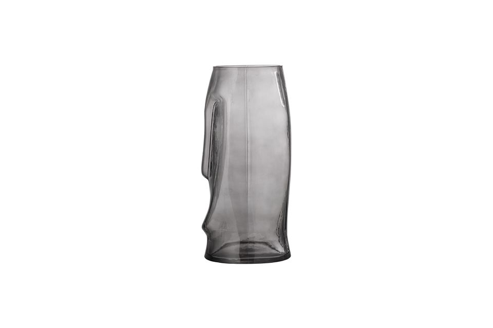 Il vaso Ditta di Bloomingville è un vaso sobrio ed elegante